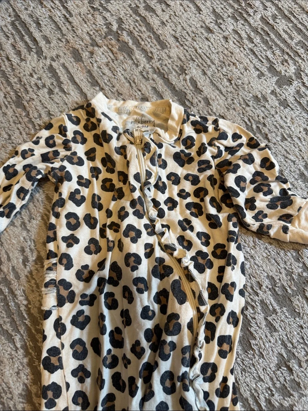 Milkberry Leopard Print Zip Front Kids One-Piece Sleepwear - size 9 month